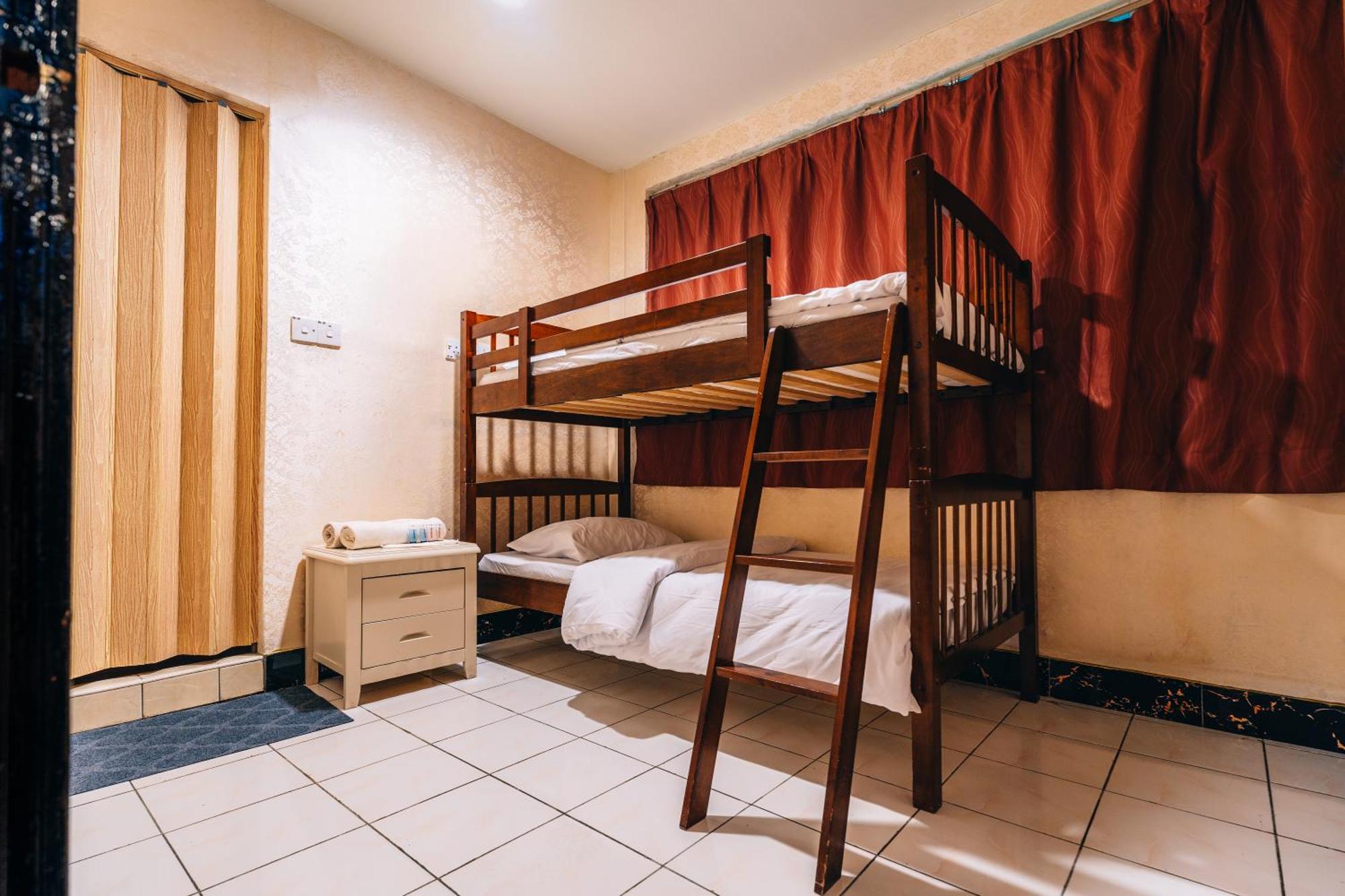 H2 Worldpackers , The Social Hotel Kota Kinabalu Extérieur photo